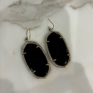 Kendra Scott jewelry bundle: 3 earrings 2 necklaceses
